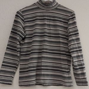 Talbots turtle neck woman shirt